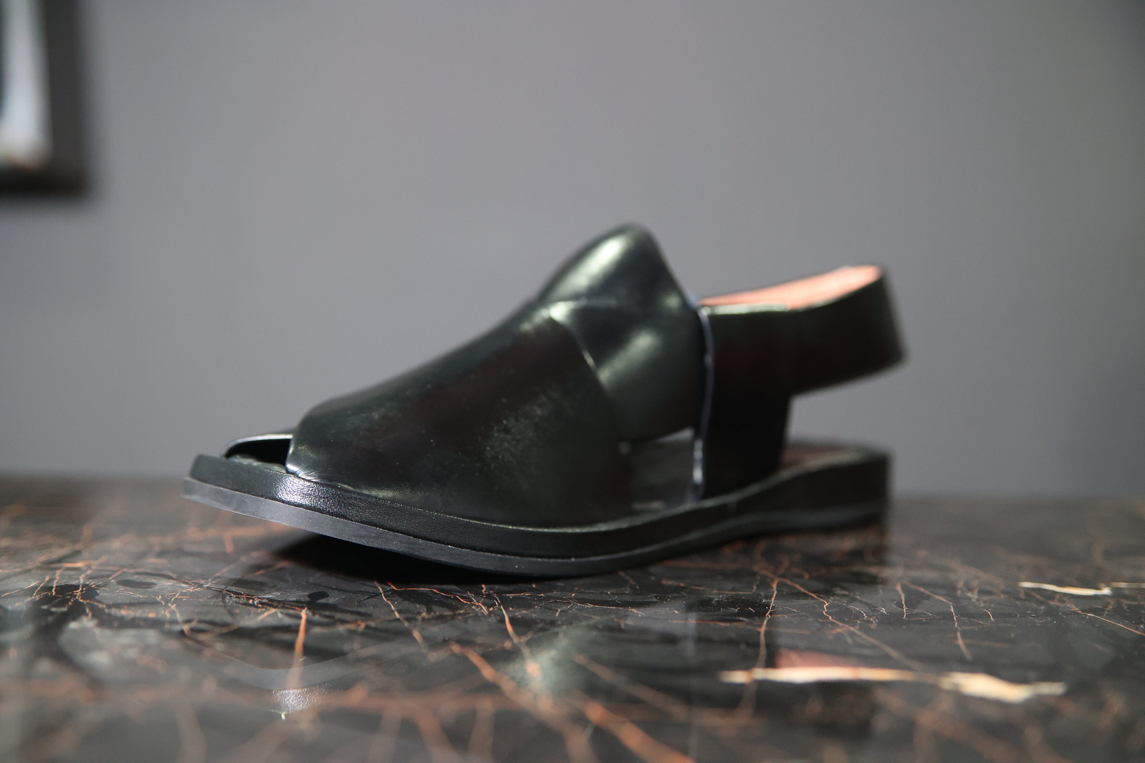 Lajvar Special Handmade Chappal