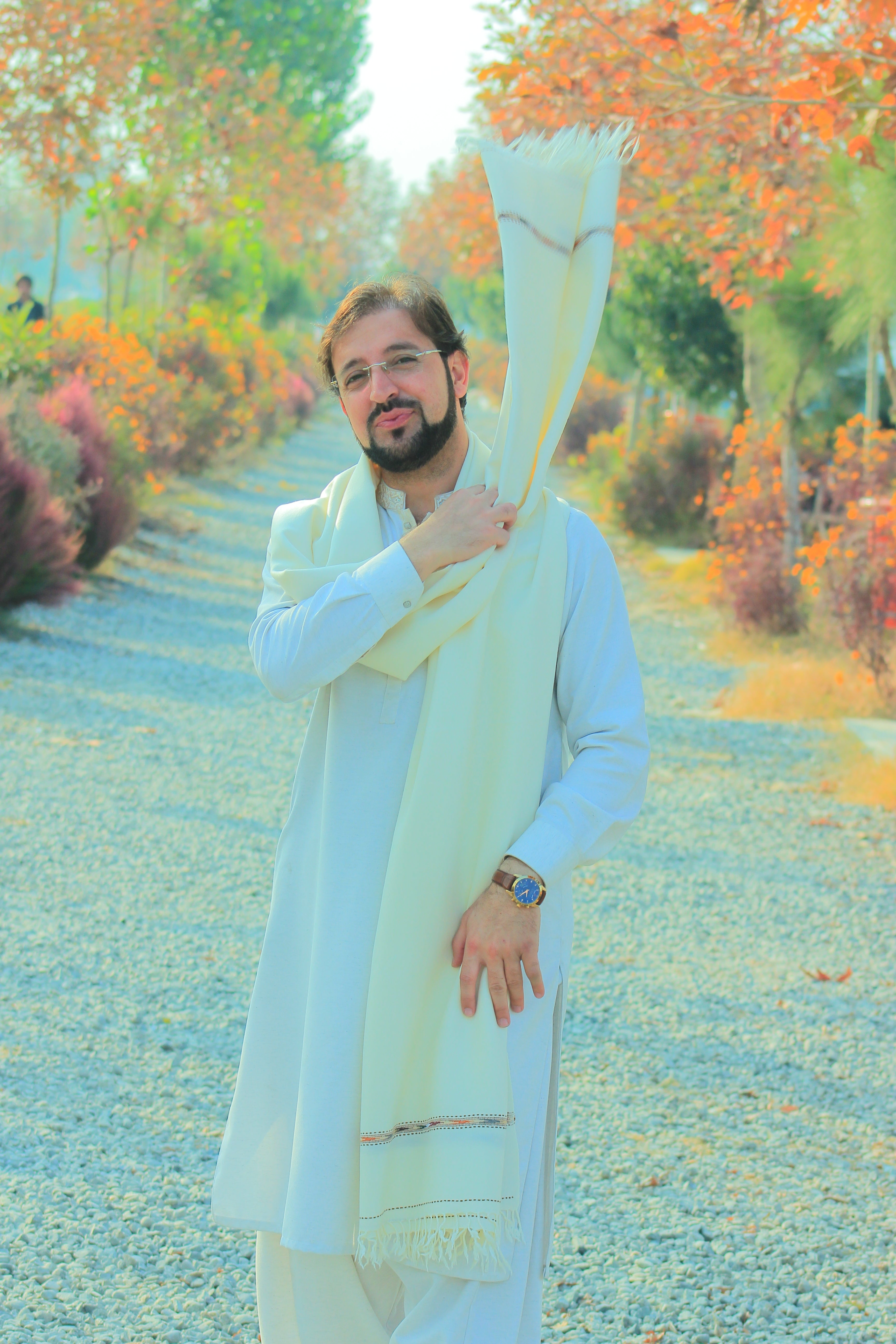 Lajvar special shawl white pure wool